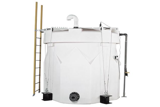 Double walled tanks